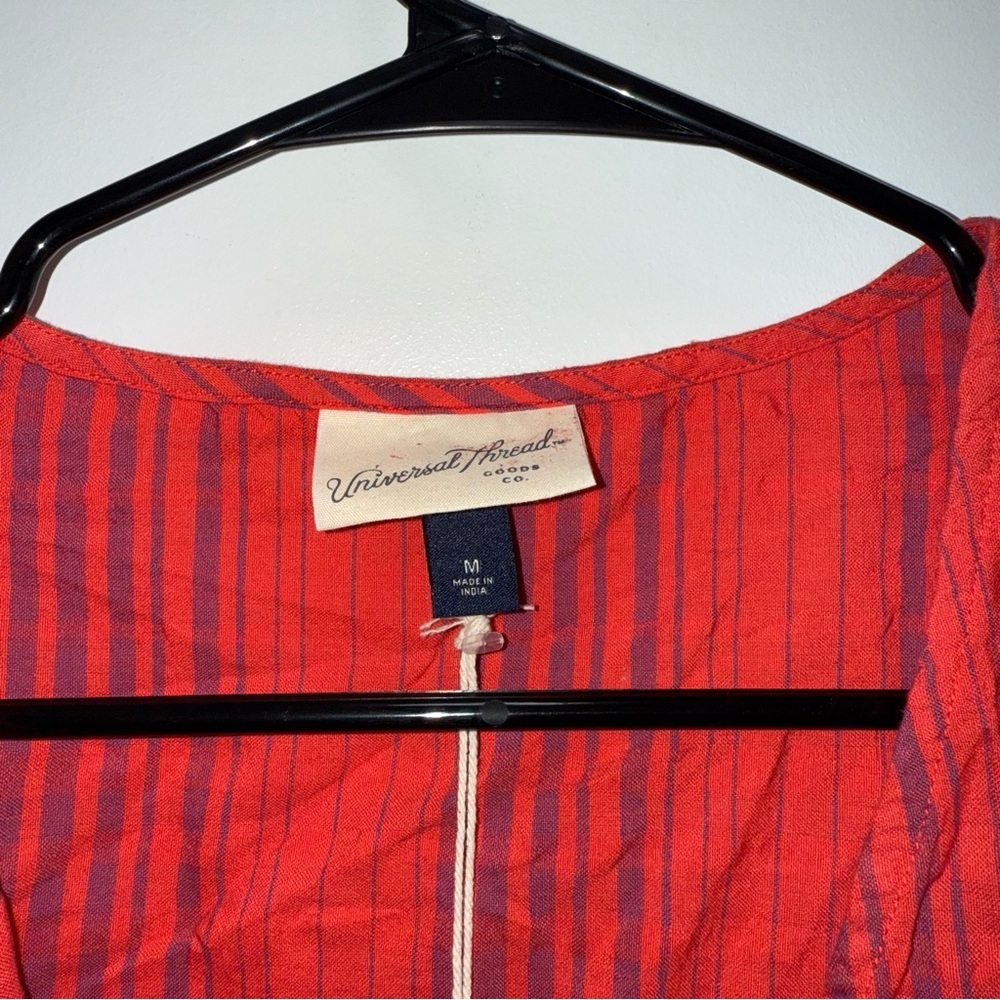 NWT Target Universal Thread Red Ruffle Short Sleeve Top - Picture 2 of 5